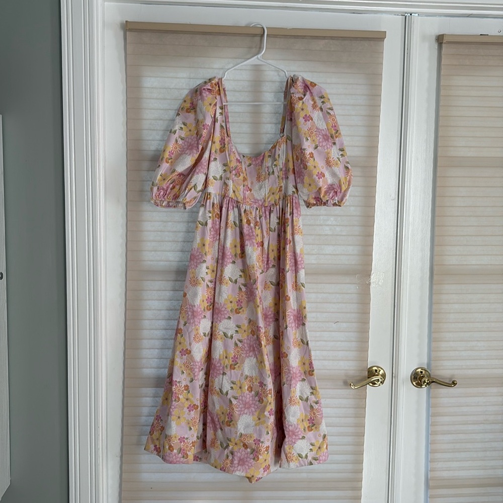 Midi pink floral dress